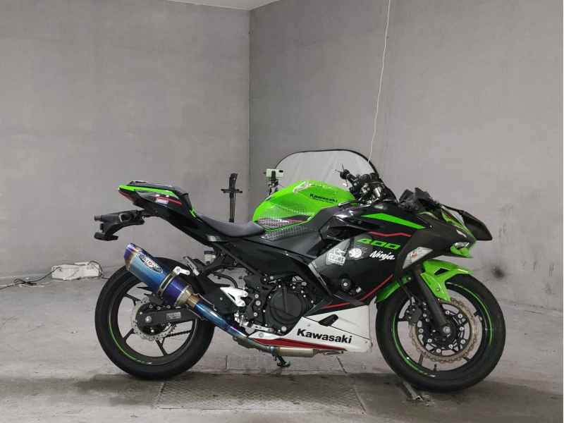 Kawasaki Ninja 400 2021