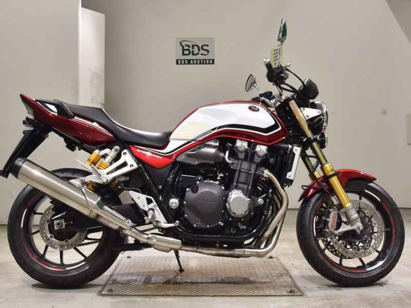 Honda CB1300SF 2020