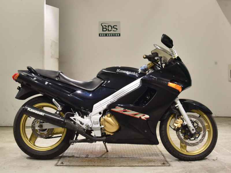 Kawasaki ZZR250