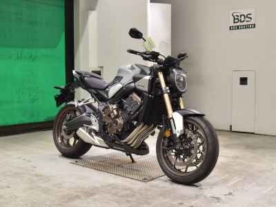 Honda CB650R E-Clutch 2024