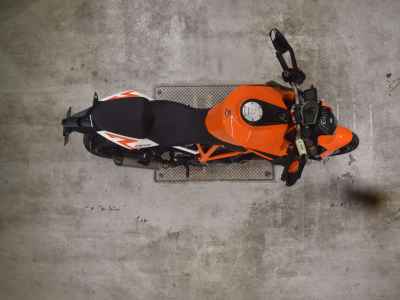 KTM 1290 Super Duke R 2016