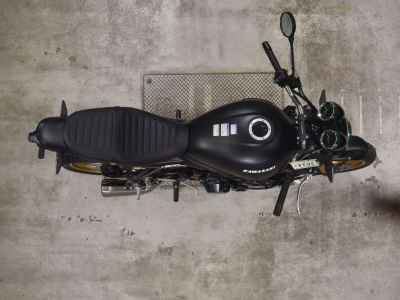 Kawasaki Z900RS SE 2025