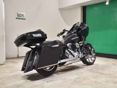 Harley-Davidson Road Glide FLTRXS1690 2015