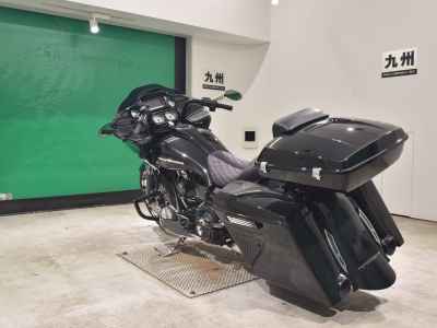 Harley-Davidson Road Glide FLTRXS1690 2015
