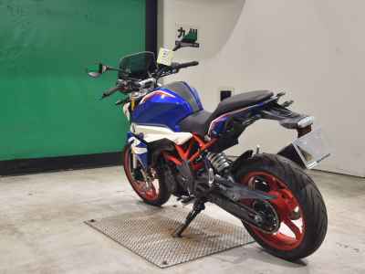 BMW G310R 2024