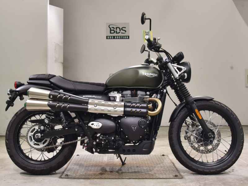 Triumph Street Scrambler 2025