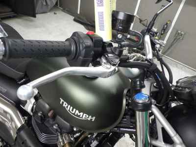 Triumph Street Scrambler 2025
