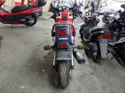 Suzuki GSX-R750