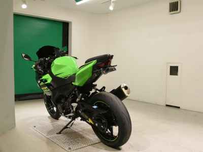 Kawasaki Ninja 400 2018