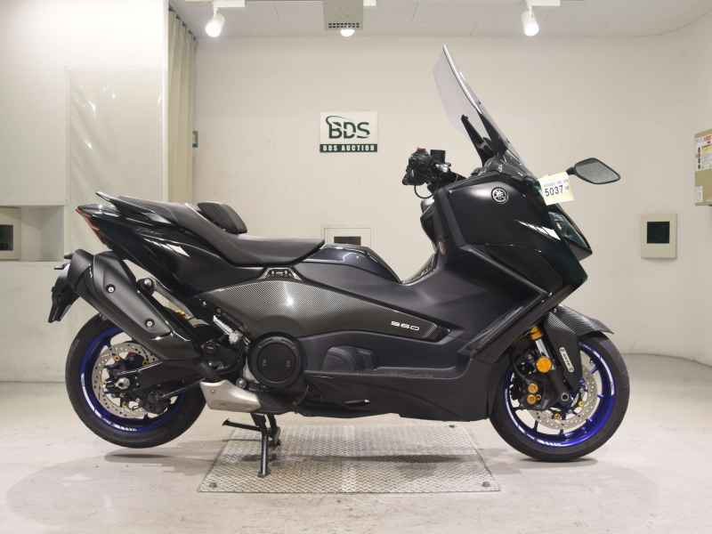 Yamaha TMAX 560T 2023