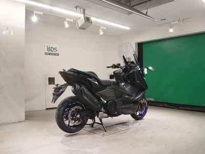 Yamaha TMAX 560T 2023