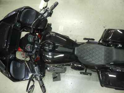 Harley-Davidson Road Glide FLTRXSE1923 CVO 2023
