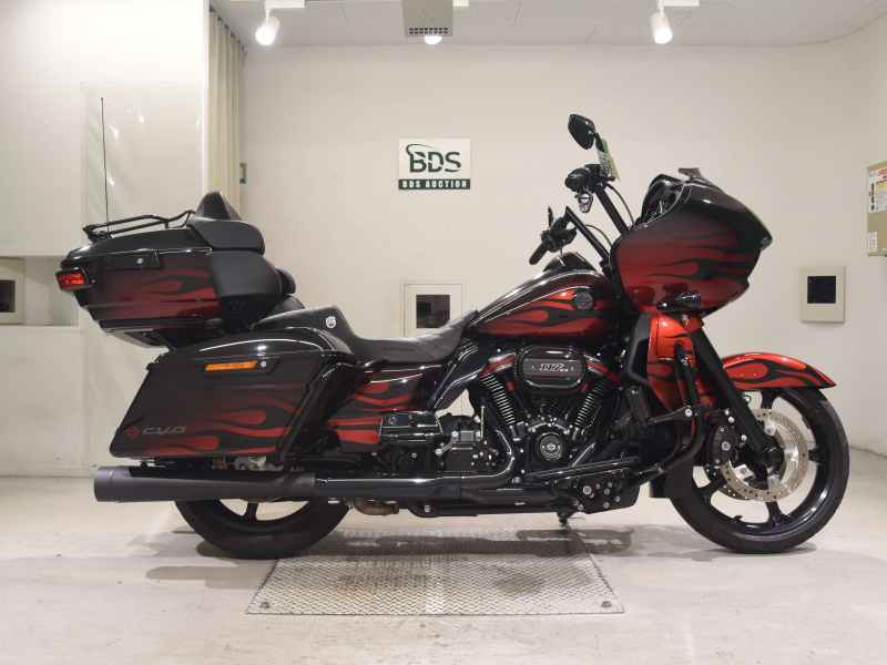 Harley-Davidson Road Glide FLTRXSE1923 CVO 2023