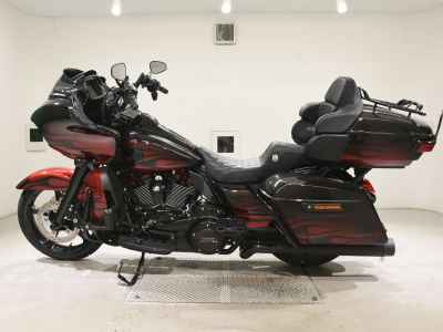 Harley-Davidson Road Glide FLTRXSE1923 CVO 2023