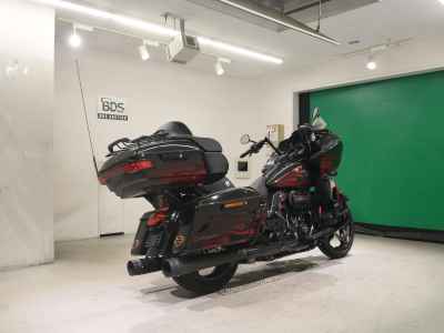 Harley-Davidson Road Glide FLTRXSE1923 CVO 2023