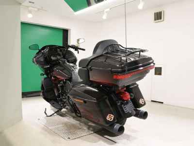 Harley-Davidson Road Glide FLTRXSE1923 CVO 2023