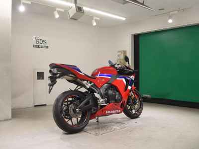 Honda CBR600RR 2024