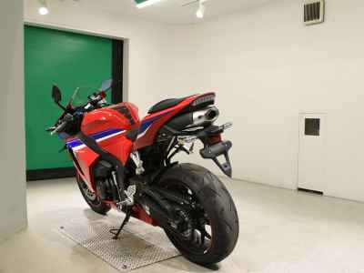 Honda CBR600RR 2024