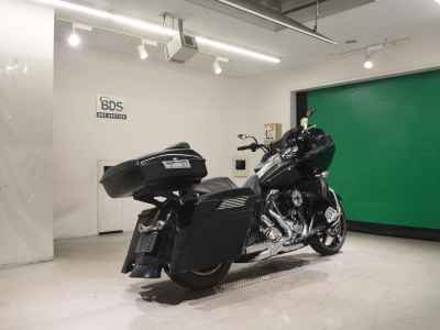Harley-Davidson Road Glide FLTRX1690 2013