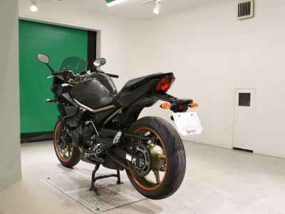 Yamaha XJ6 Diversion 2009