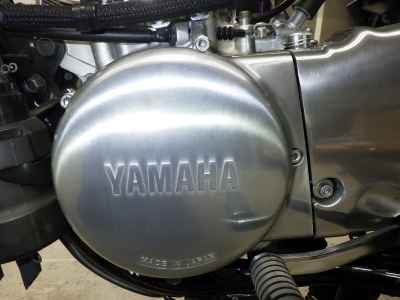 Yamaha SR400 2021