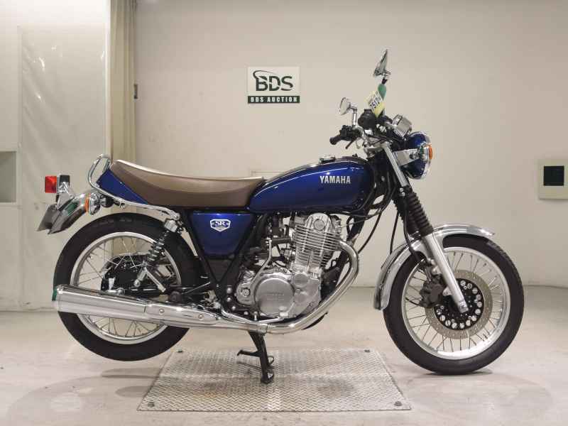 Yamaha SR400 2021
