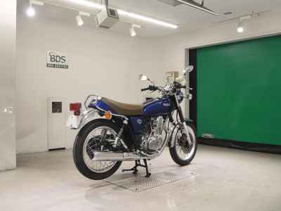 Yamaha SR400 2021
