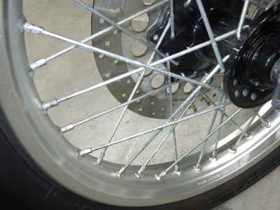 Yamaha SR400 2021