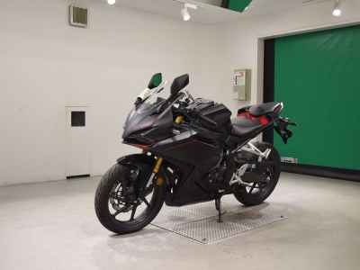 Honda CBR250RR 2023