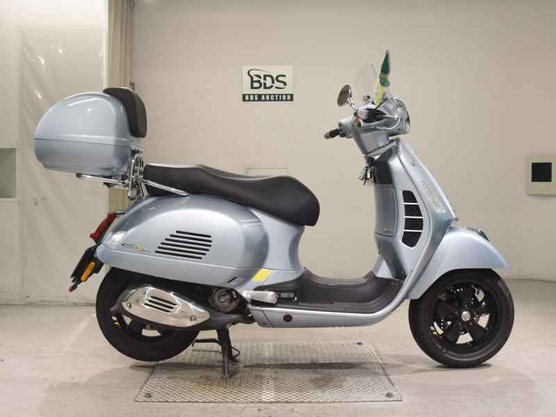 Vespa GTS 300 Super 2021