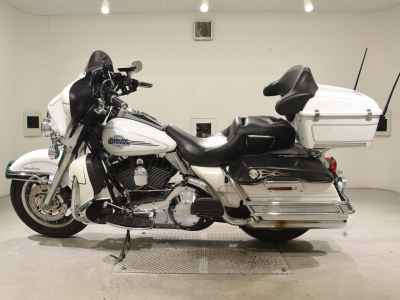 Harley-Davidson Electra Glide FLHTCUI1450 2005