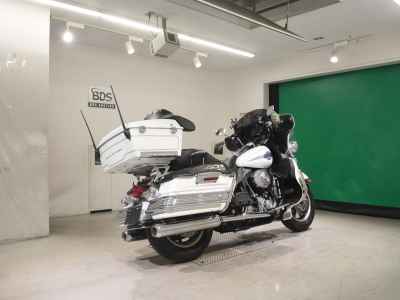 Harley-Davidson Electra Glide FLHTCUI1450 2005