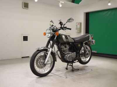 Yamaha SR400 2017
