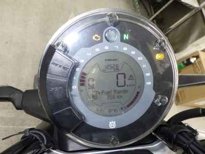 Husqvarna Svartpilen 401 2020