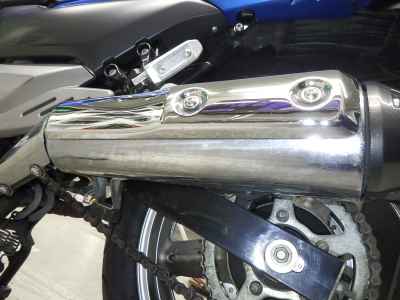 Suzuki GSR250S