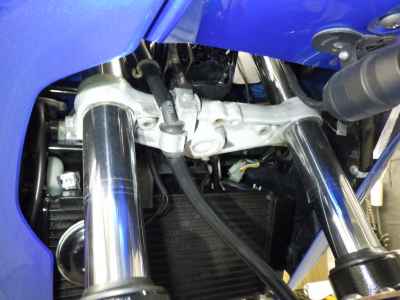Suzuki GSR250S