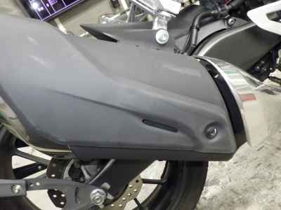 Honda CB250R 2019