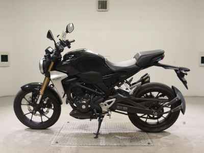 Honda CB250R 2019