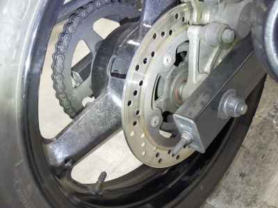 Suzuki GSR250