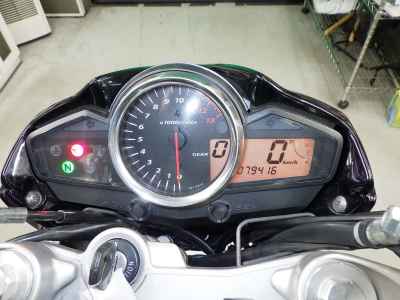 Suzuki GSR250