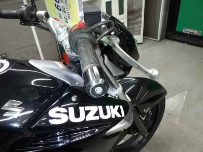 Suzuki GSR250