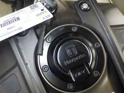 Husqvarna Svartpilen 401 2023