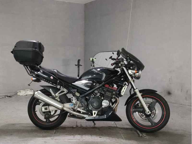 Suzuki Bandit 250V