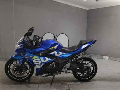 Suzuki GSX250R
