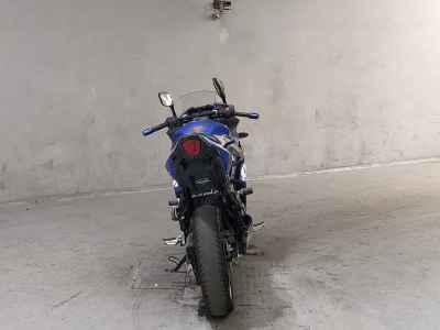 Suzuki GSX250R