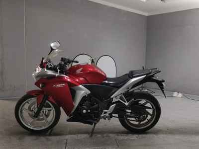Honda CBR250R 2011