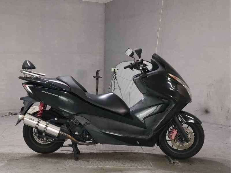Honda Forza SI