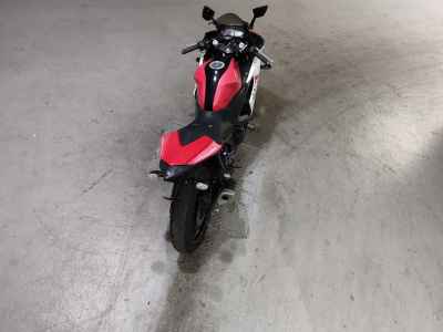 Yamaha YZF-R25