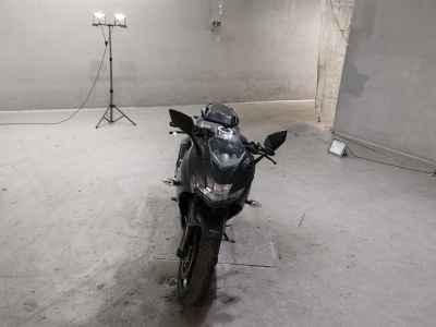 Suzuki Gixxer 250SF