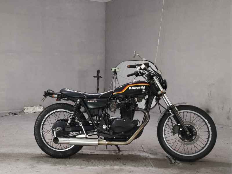 Kawasaki 250TR